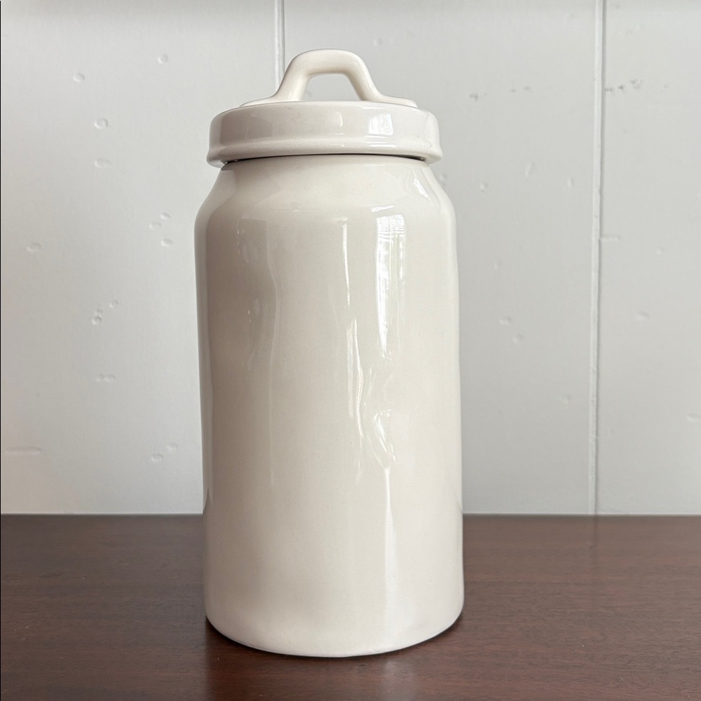 RAE DUNN Ceramic Rosemary Canister - Very gently used
10” with lid - Picture 2 of 6